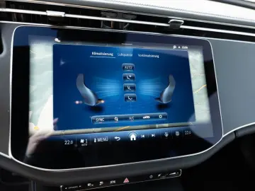 MERCEDES-BENZ E 300 e AMG-Sport LED Kamera Totw Distr Winter