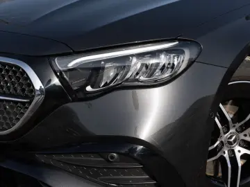 MERCEDES-BENZ E 300 e AMG-Sport LED Kamera Totw Distr Winter