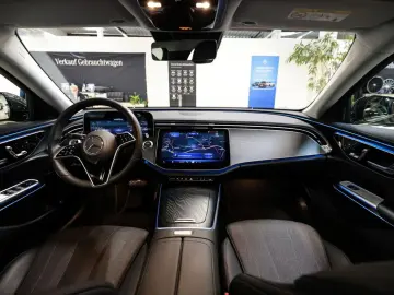 MERCEDES-BENZ E 300 de Avantgarde Advanced  Distr. L&hellip;