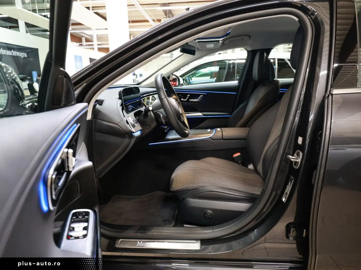 MERCEDES-BENZ E 300 de Avantgarde Advanced  Distr. L&hellip;