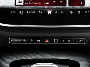 MERCEDES-BENZ E 300 e AMG-Sport Night Distr Totw LED&hellip;