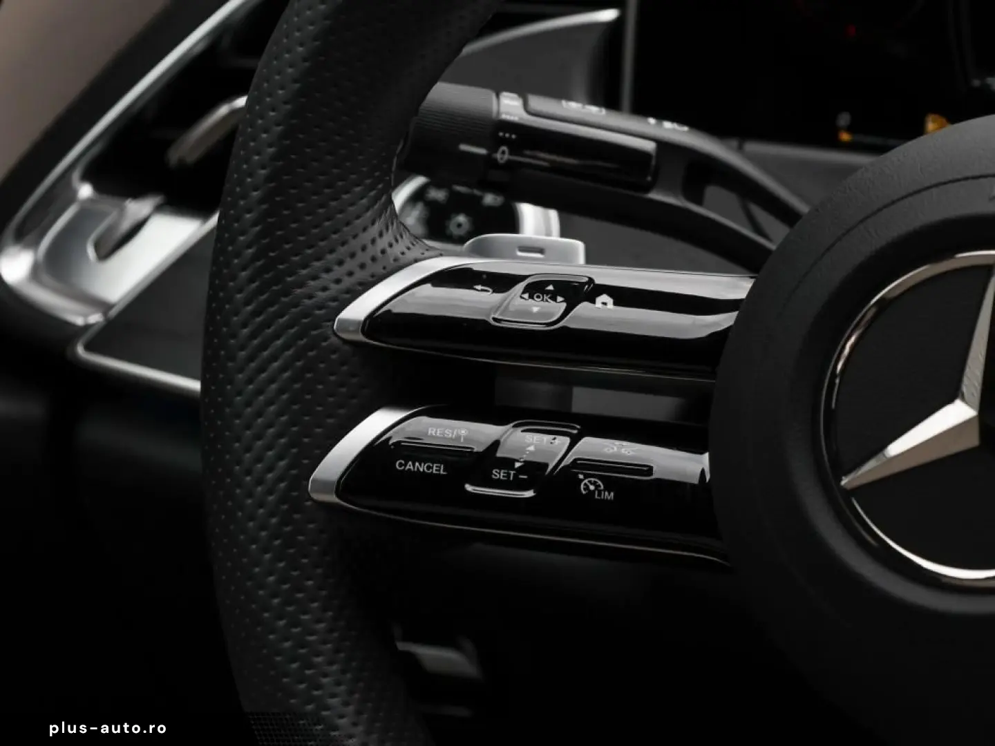 MERCEDES-BENZ E 300 e AMG-Sport Night Distr Totw LED&hellip;