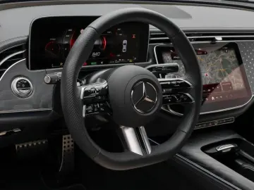MERCEDES-BENZ E 300 e AMG-Sport Night Distr Totw LED&hellip;