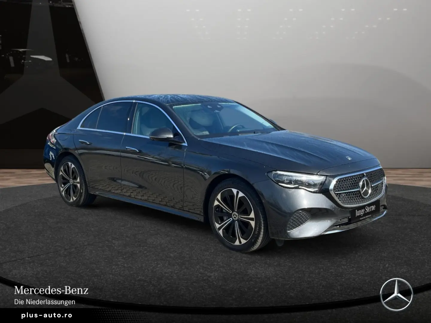 MERCEDES-BENZ E 300 e 4M Avantgarde Adv.  AHK WD 360  DISTR