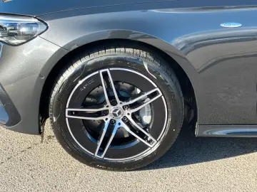 MERCEDES-BENZ E 300 e Limousine AMG Line  Dig.Light &hellip;