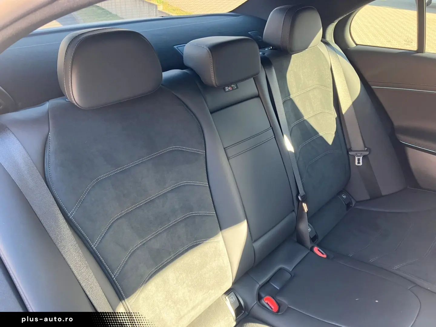 MERCEDES-BENZ E 300 e Limousine AMG Line  Dig.Light &hellip;