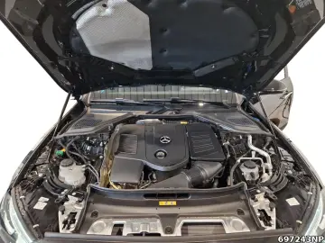 MERCEDES-BENZ E 300 e AMG  Night Pano Burm4D Distronic AHK