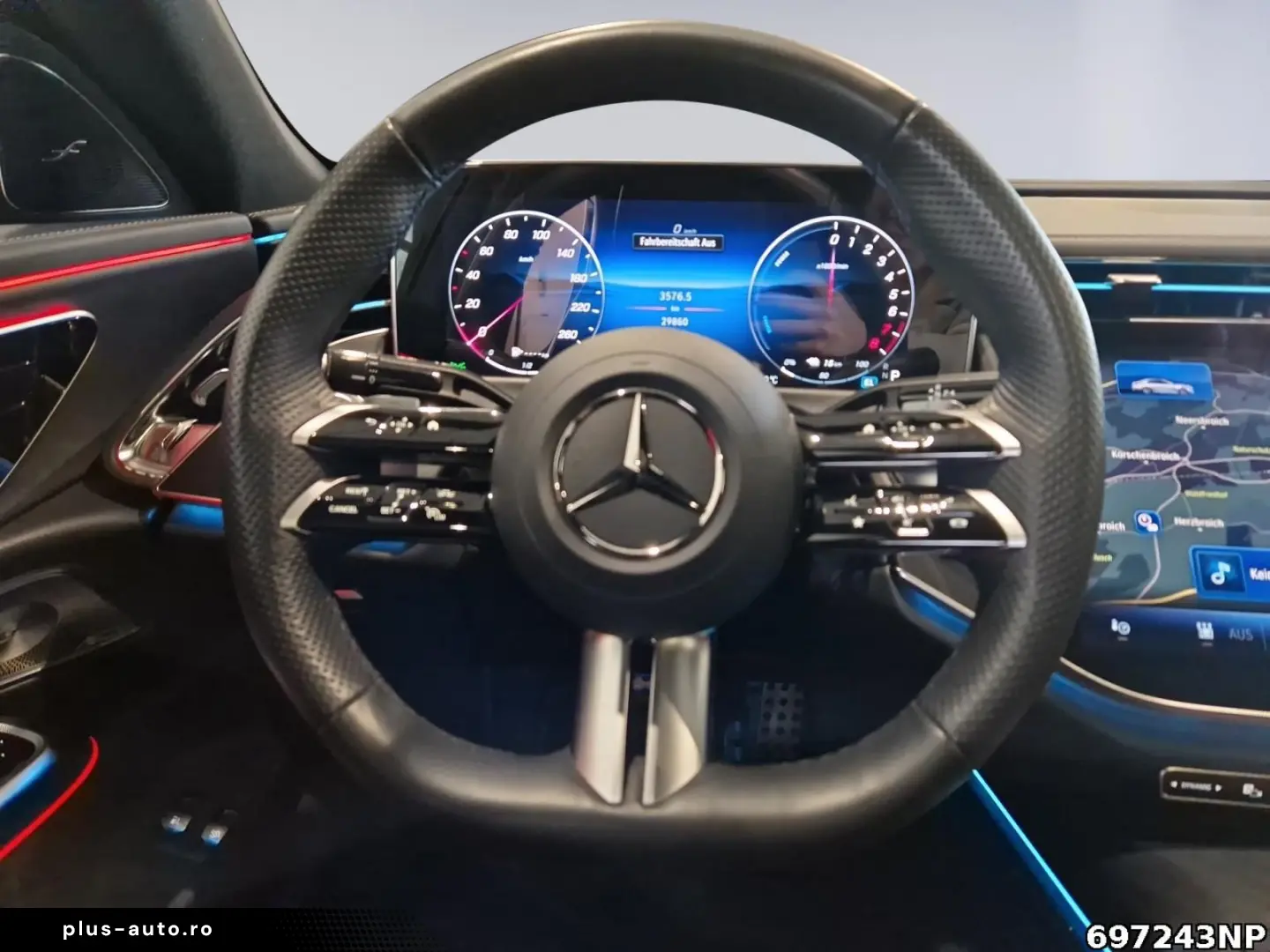 MERCEDES-BENZ E 300 e AMG  Night Pano Burm4D Distronic AHK