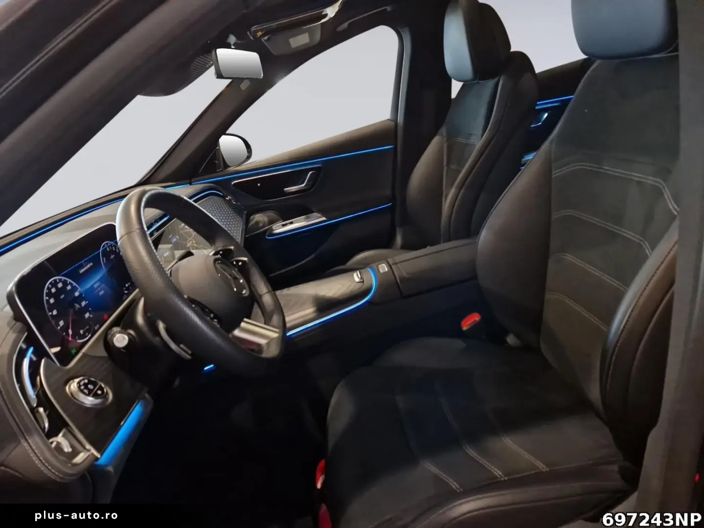 MERCEDES-BENZ E 300 e AMG  Night Pano Burm4D Distronic AHK