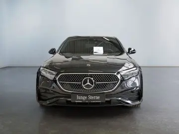 MERCEDES-BENZ E 300 de Limo EQ Hybrid Technologie   &hellip;