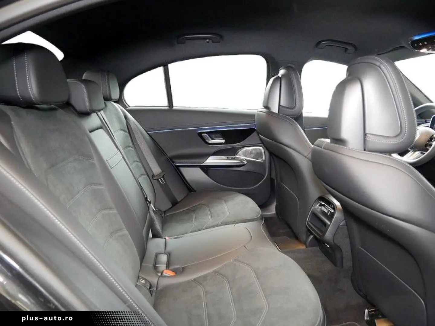 MERCEDES-BENZ E 300 de Limo EQ Hybrid Technologie   &hellip;