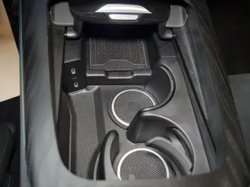 MERCEDES-BENZ E 300 de Limo EQ Hybrid Technologie   &hellip;