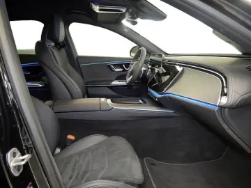 MERCEDES-BENZ E 300 de   AMG BURM NIGHT PREMIUM MEMO&hellip;