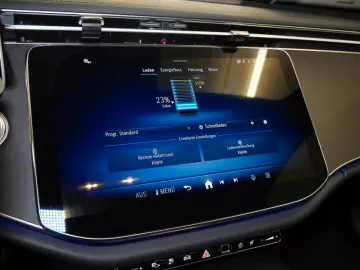 MERCEDES-BENZ E 300 de   AMG BURM NIGHT PREMIUM MEMO&hellip;