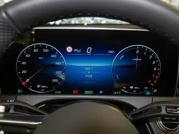 MERCEDES-BENZ E 300 de   AMG BURM NIGHT PREMIUM MEMO&hellip;