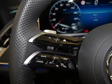 MERCEDES-BENZ E 300 de   AMG BURM NIGHT PREMIUM MEMO&hellip;