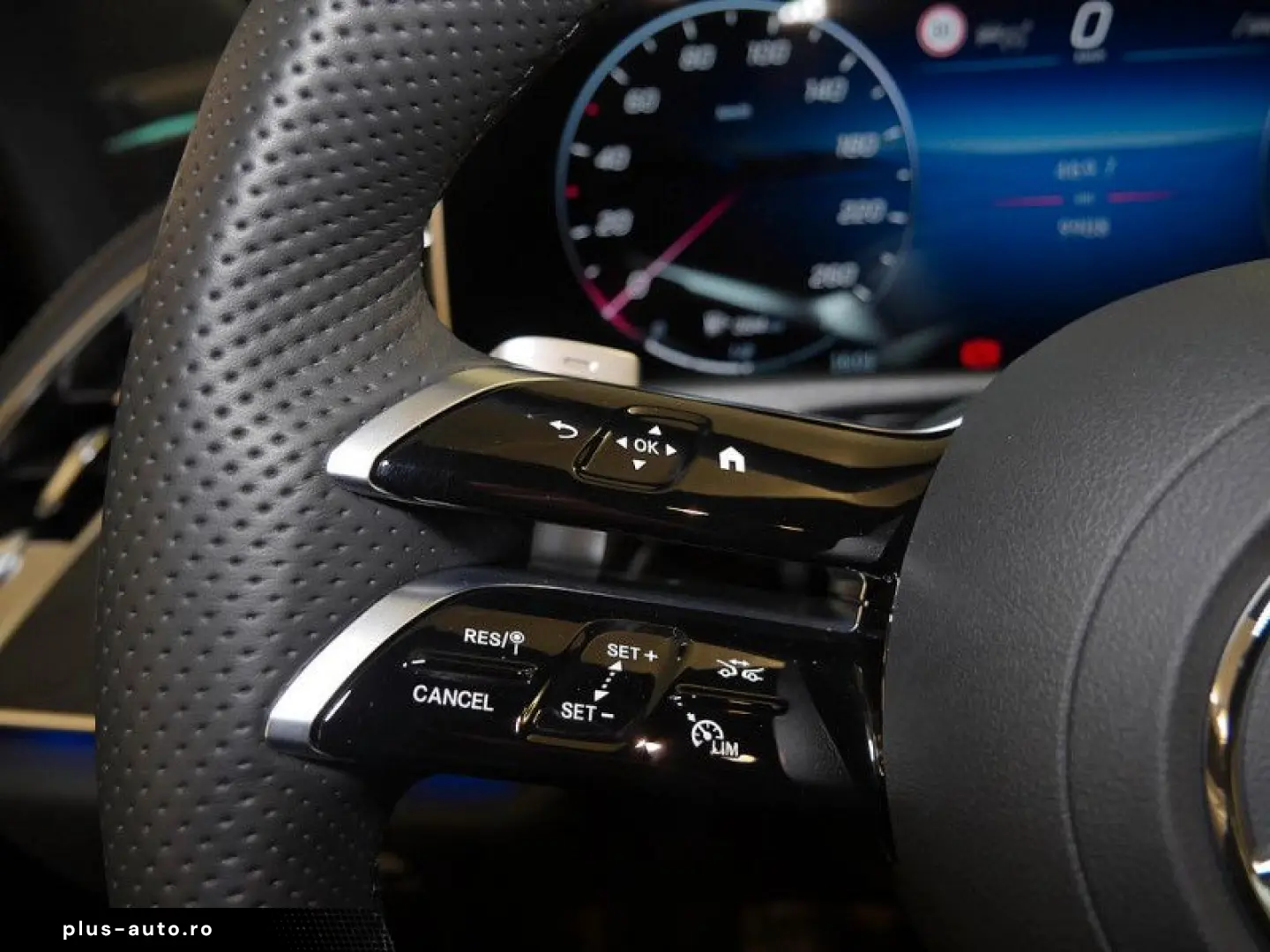 MERCEDES-BENZ E 300 de   AMG BURM NIGHT PREMIUM MEMO&hellip;