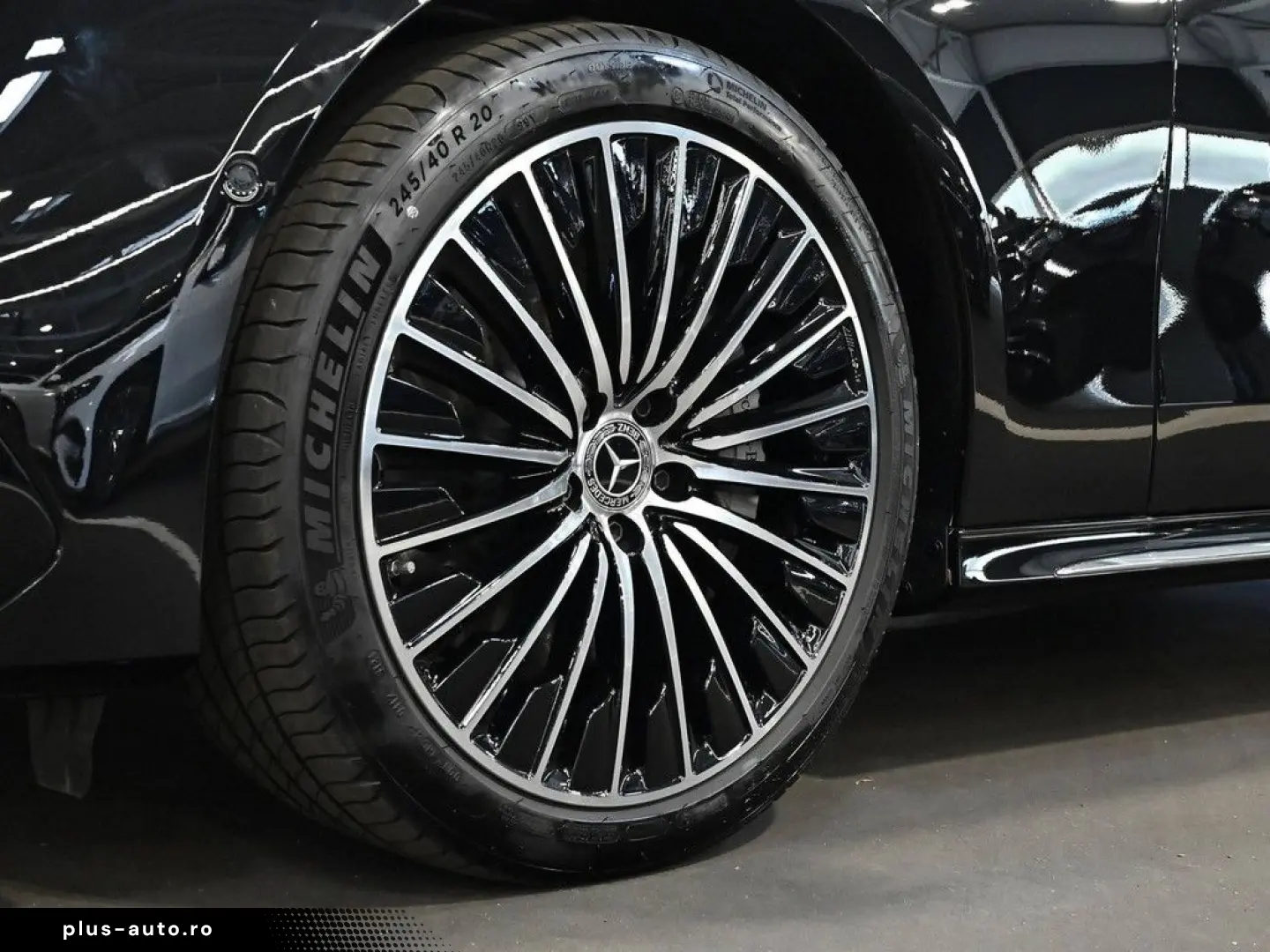 MERCEDES-BENZ E 300 e AMG Sport Advanced  Distr. LED&hellip;