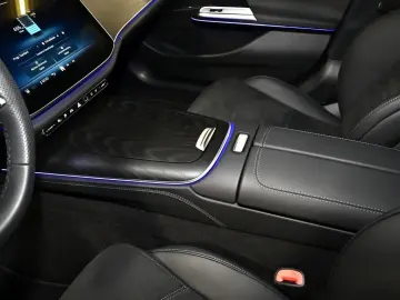 MERCEDES-BENZ E 300 e AMG Sport Advanced  Distr. LED&hellip;