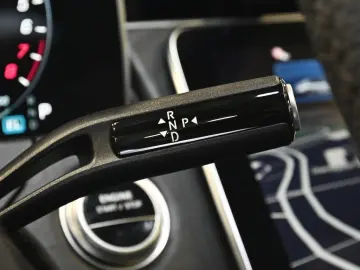 MERCEDES-BENZ E 300 e AMG Sport Advanced  Distr. LED&hellip;