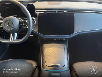 MERCEDES-BENZ E 300 e 4M AMG Advanced PANO 20  DISTR&hellip;