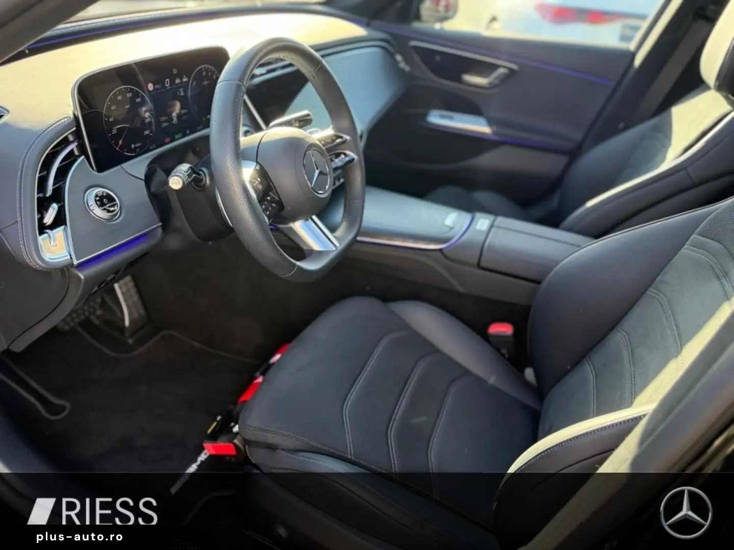 MERCEDES-BENZ E 300 de AMG PANO AHK 360 KEYLESS NIGHT SPUR