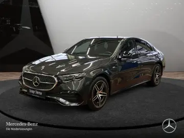 MERCEDES-BENZ E 300 de AMG Prem  PANO NIGHT HUD FAHR&hellip;