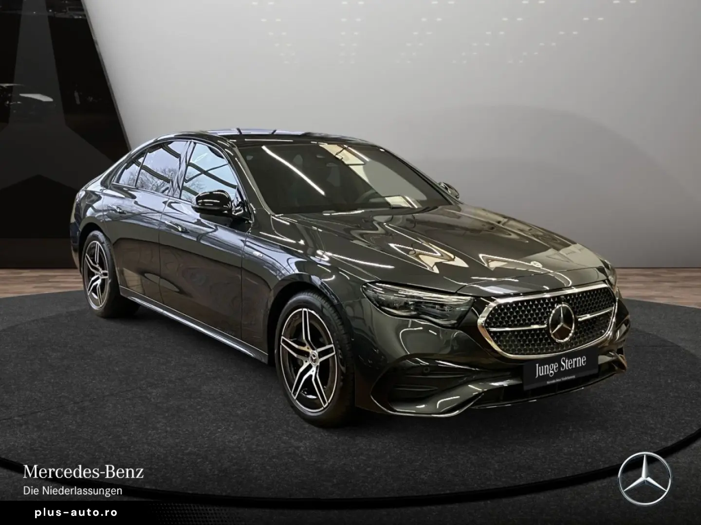 MERCEDES-BENZ E 300 de AMG Prem  PANO NIGHT HUD FAHR&hellip;