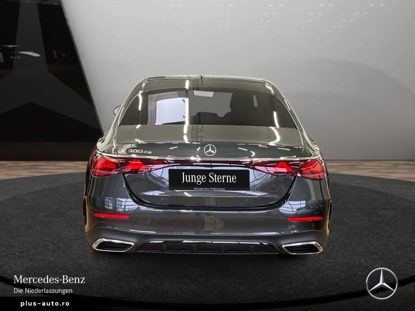 MERCEDES-BENZ E 300 de AMG Prem  PANO NIGHT HUD FAHR&hellip;