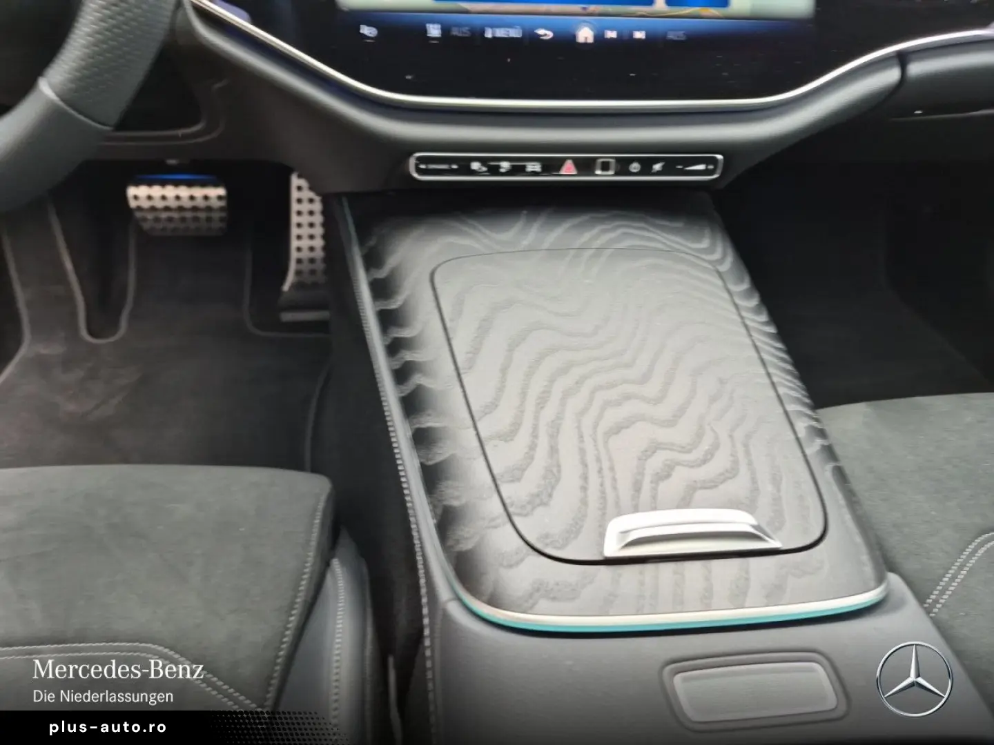 MERCEDES-BENZ E 300 e AMG Prem.  PANO HUD SUPERS FAH&hellip;