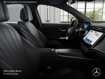 MERCEDES-BENZ E 300 de AMG Adv.  PANO NIGHT 20  Bur4D 360