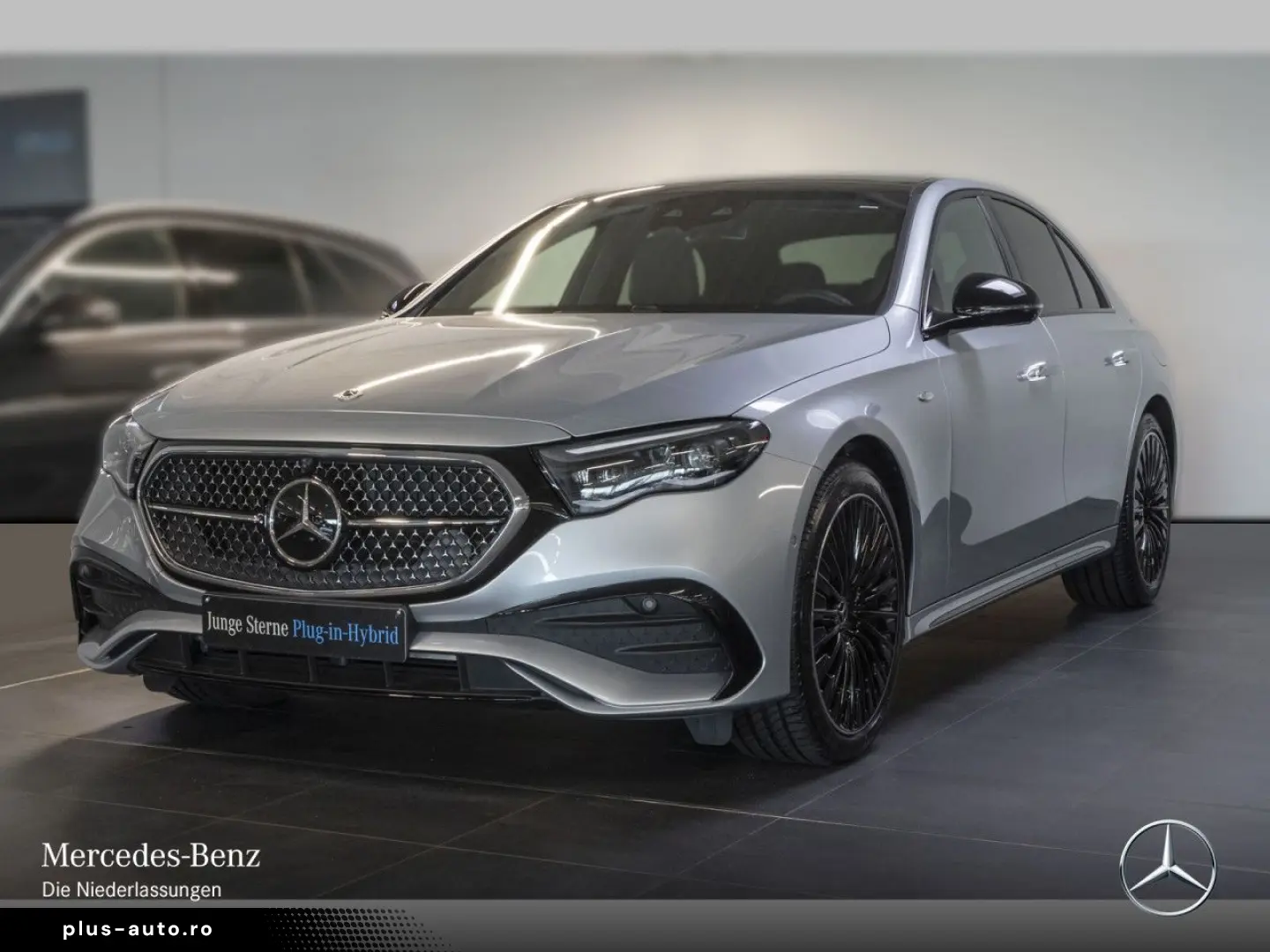 MERCEDES-BENZ E 300 de AMG Prem. PANO 20  NIGHT SUPER Bur4D