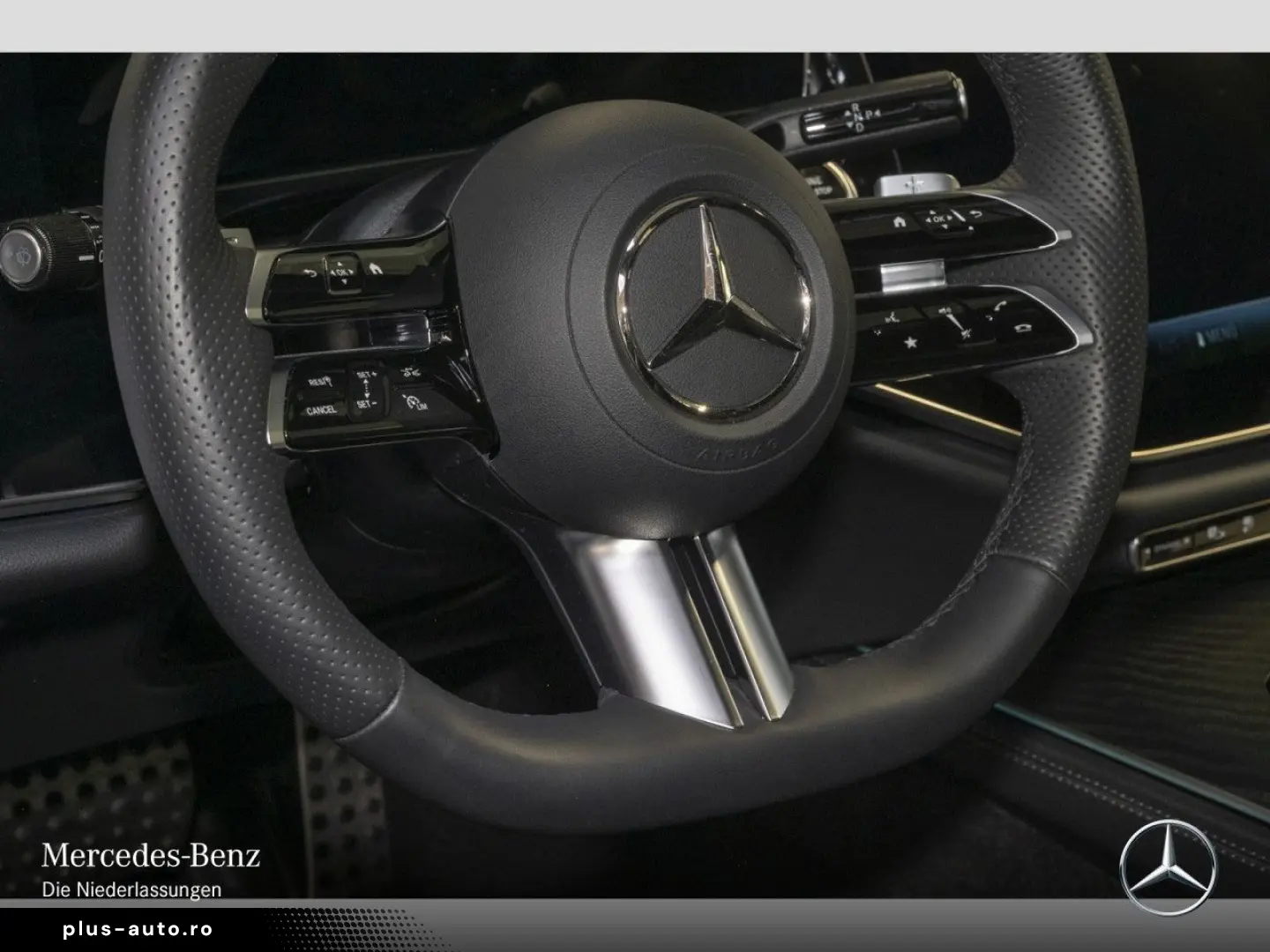 MERCEDES-BENZ E 300 de AMG Prem. PANO 20  NIGHT SUPER Bur4D