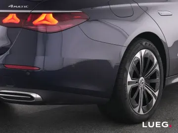 MERCEDES-BENZ E 300 de 4M EDITION-AVANTGARDE PANO AH&hellip;