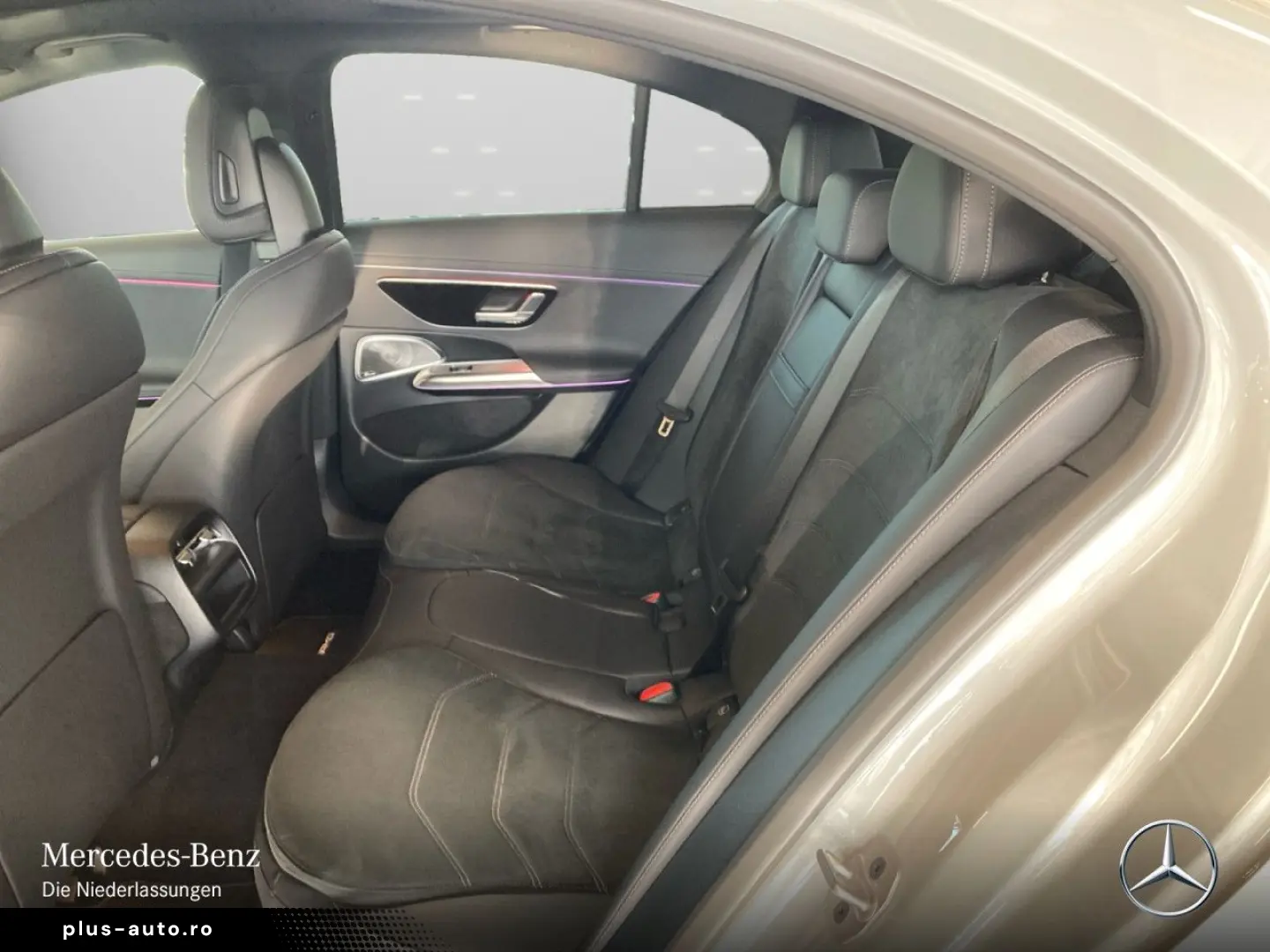 MERCEDES-BENZ E 400 e 4M AMG Prem. PANO FAHRASS  NIG&hellip;