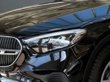 MERCEDES-BENZ GLC 200 4M AVANTGARDE AHK AMBIENTE CAR…