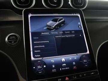 MERCEDES-BENZ GLC 200 4M Avantgarde Rückfahrkamera Ambiente