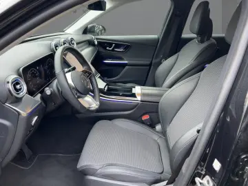 MERCEDES-BENZ GLC 200 4M Avantgarde TWA Sitzhz EASY-PACK Kam