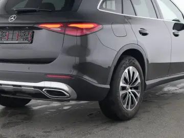 MERCEDES-BENZ GLC 200 4M   AVANTGARDE MEMO AHK KAMER…