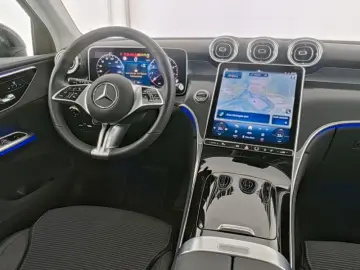 MERCEDES-BENZ GLC 200 4M   AVANTGARDE MEMO AHK KAMER…
