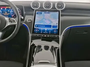 MERCEDES-BENZ GLC 200 4M   AVANTGARDE MEMO AHK KAMER…