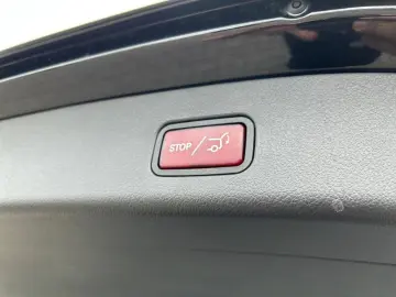 MERCEDES-BENZ GLC 200 4MATIC Avantgarde  Distronic  LED