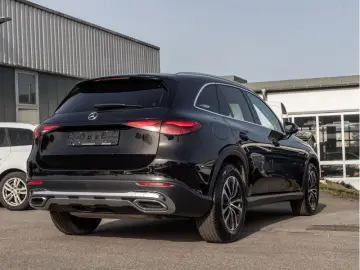 MERCEDES-BENZ GLC 200 4M Avantgarde LED Cam Memo Totw EASY-P