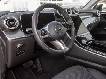 MERCEDES-BENZ GLC 200 4M Avantgarde LED Cam Memo Totw EASY-P