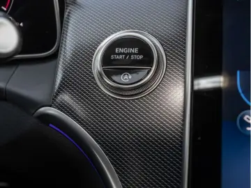 MERCEDES-BENZ GLC 200 4M Avantgarde LED Cam Memo Totw EASY-P