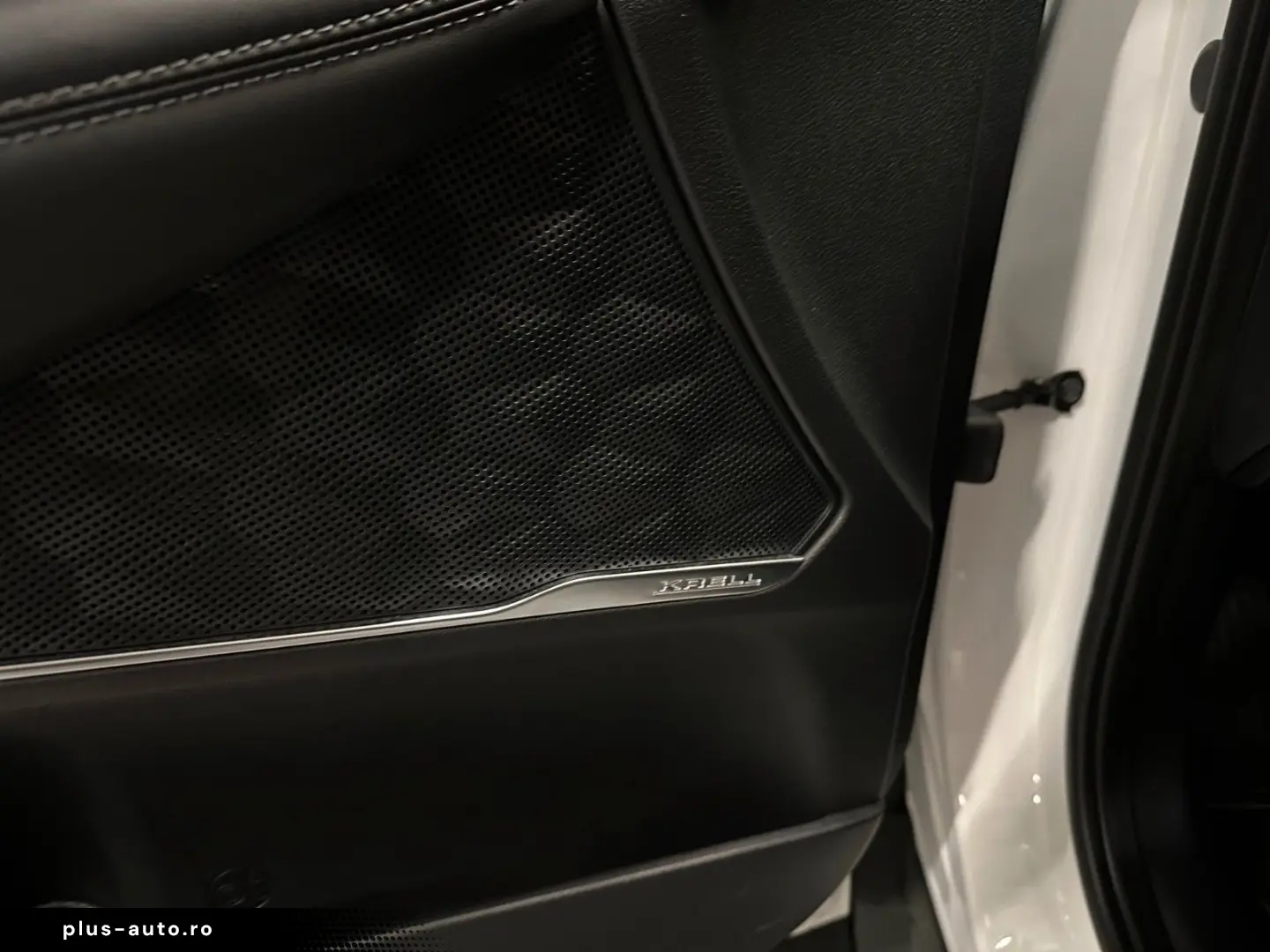 HYUNDAI Santa Fe Prime Hybrid  nur 16.000 km 19Zoll 360