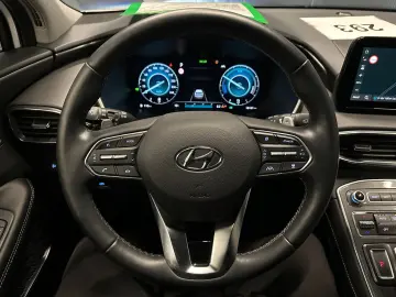 HYUNDAI Santa Fe Prime Hybrid  nur 16.000 km 19Zoll 360