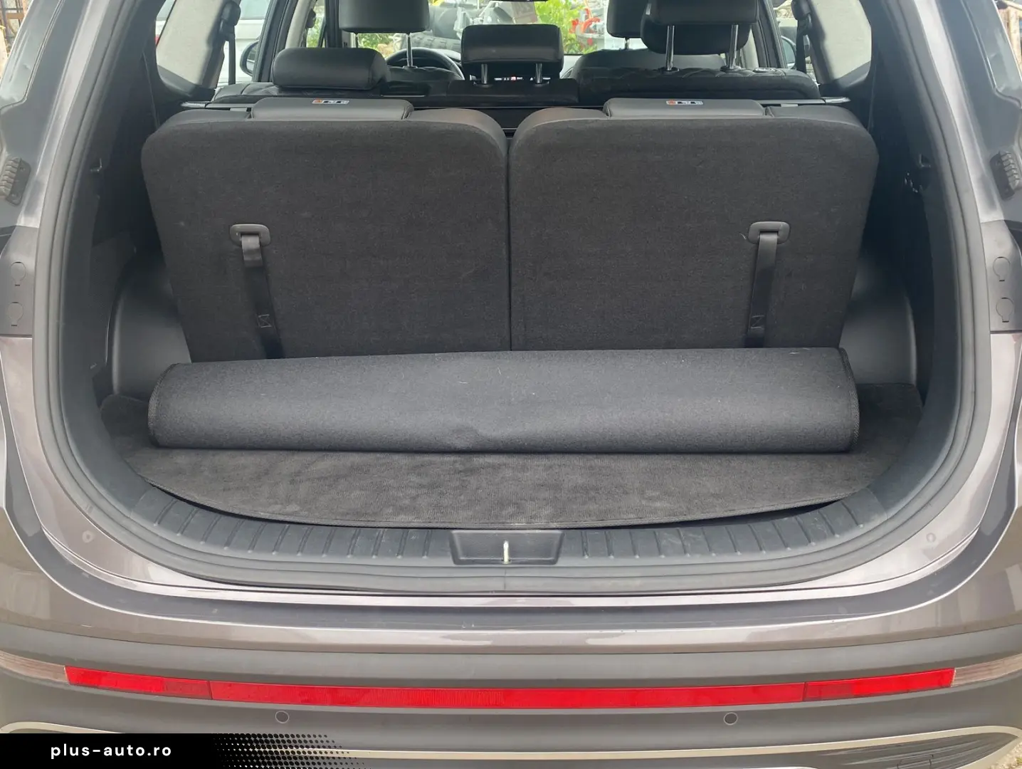 HYUNDAI Santa Fe Plug In Hybrid 4WD 7 Sitze Leder