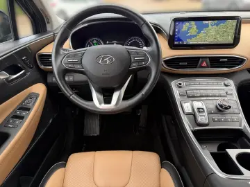 HYUNDAI SANTA FE 1.6T 4WD Hybrid Trend  Navi Kamera LED
