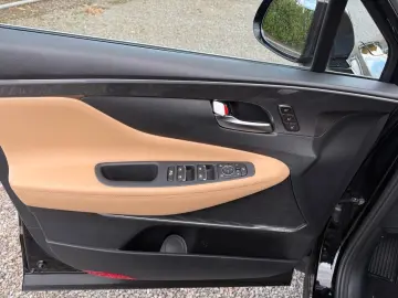 HYUNDAI SANTA FE 1.6T 4WD Hybrid Trend  Navi Kamera LED